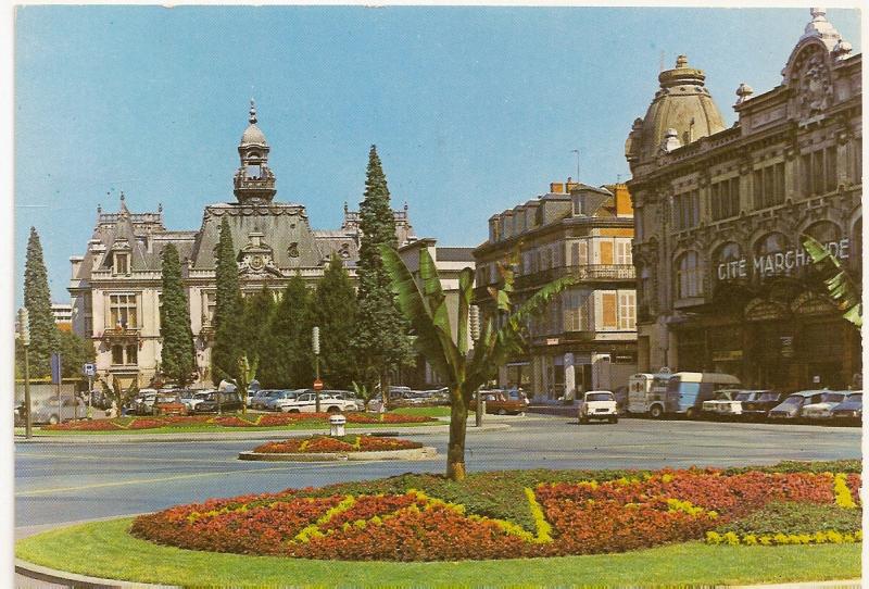 postcard.ami6.france.vichy.cite-marchande.1969.jpg