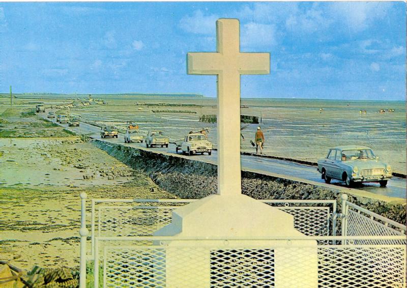 postcard.ami6.france-44.passage-du-gois.02.jpg